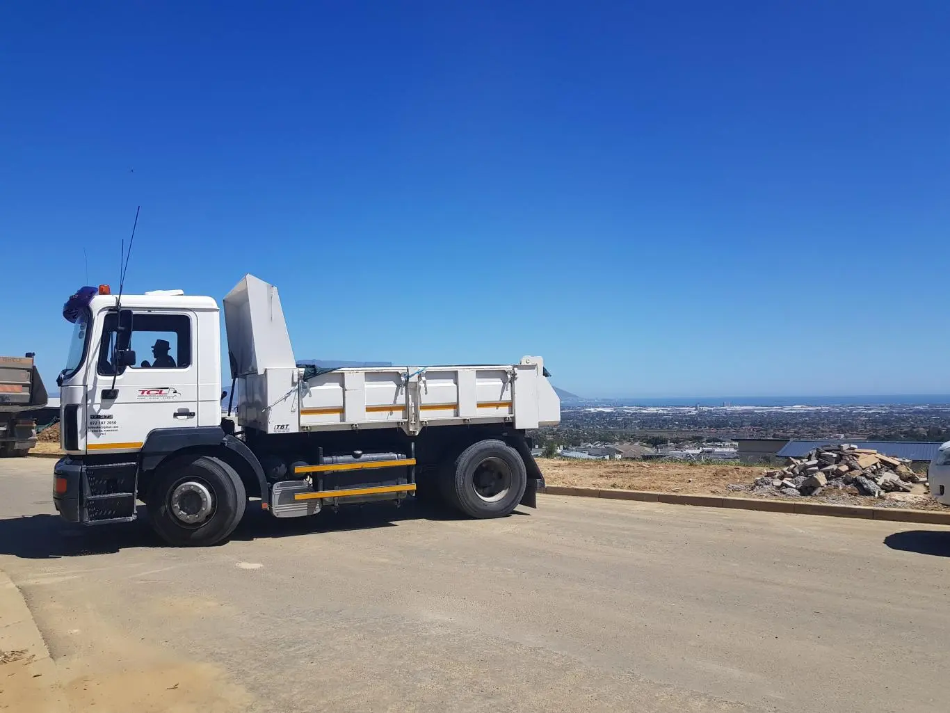 ezgif.com-gif-maker (10)